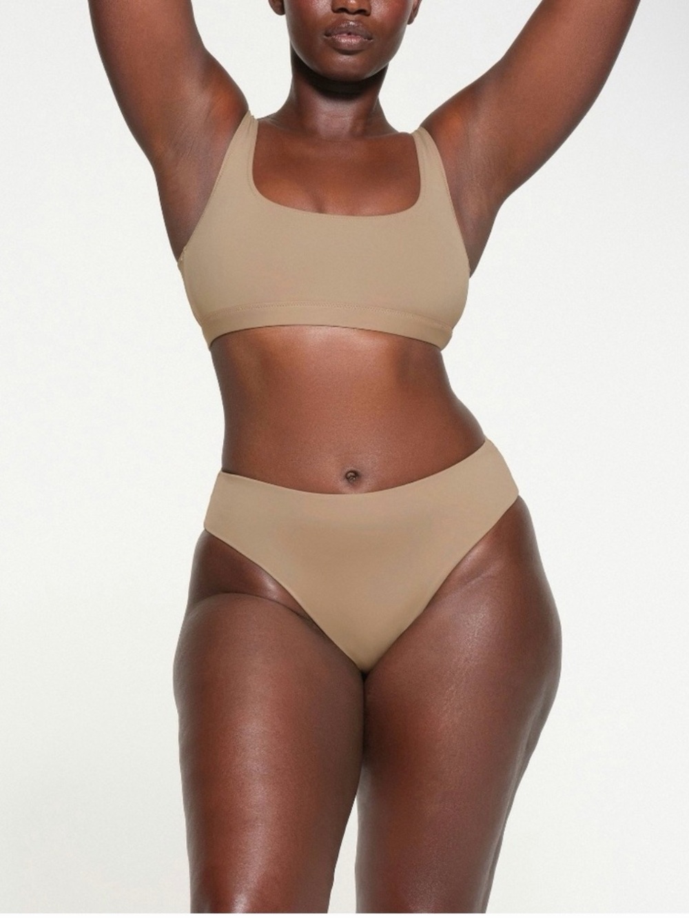 NWT Skims (L) Mid-Waist Bikini Bottom Desert